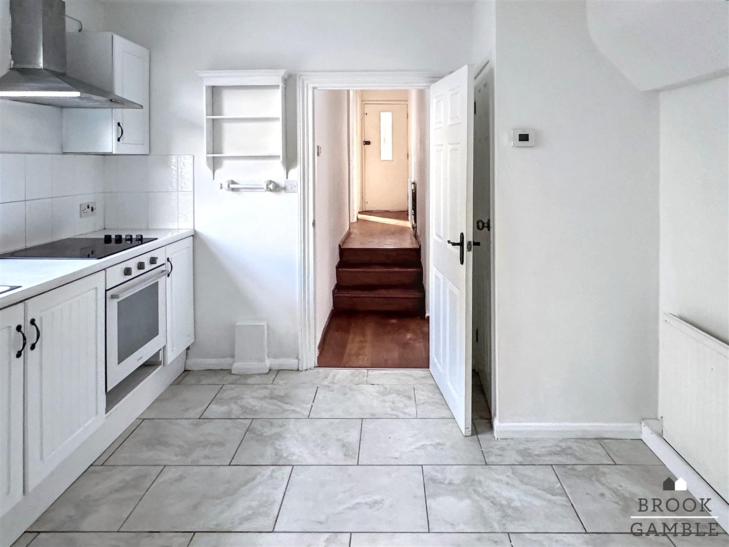 1 Bedroom Flat. Willingdon Road in Eastbourne,  5
